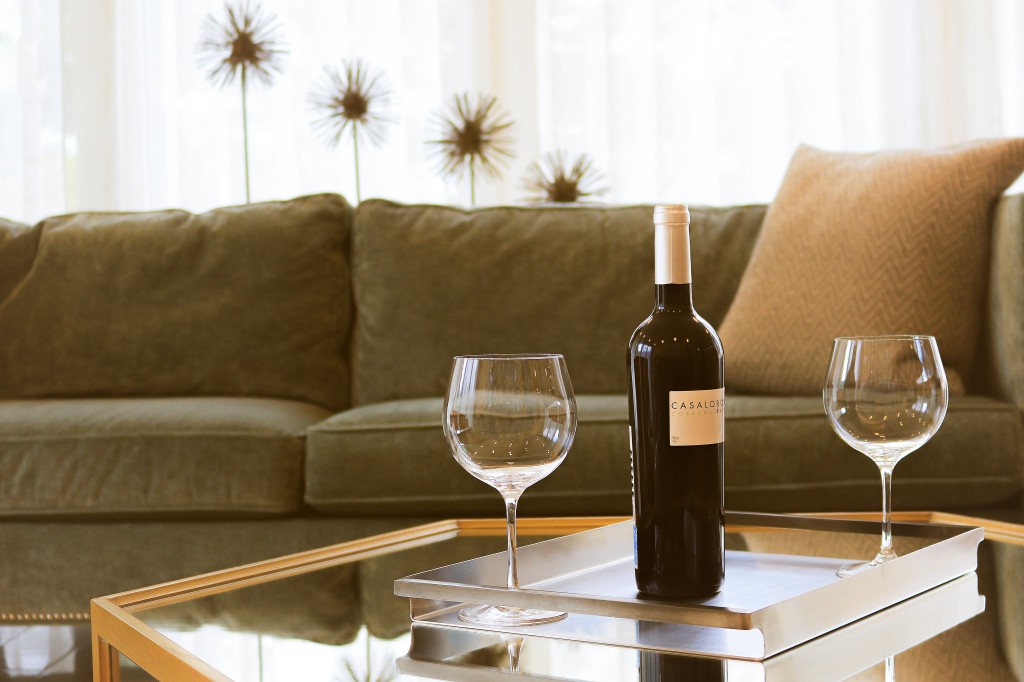 How To Open A Wine Bottle Without A Corkscrew