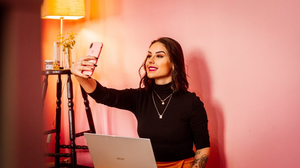7 Essentials For Hosting Your Own Virutal Business Event