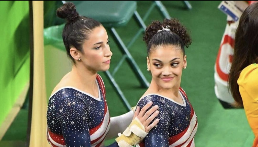 gymnasts raisman and hernandez